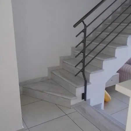 Дом отдыха Lighthouse Luxury Townhouse 2 Пафос