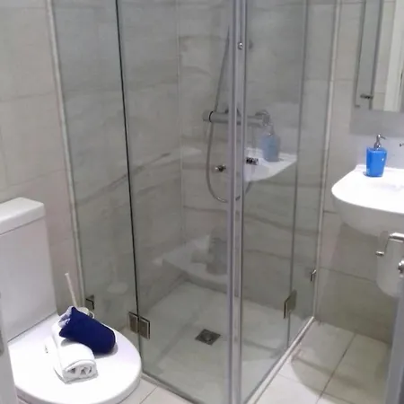 Дом отдыха Lighthouse Luxury Townhouse 2 Пафос