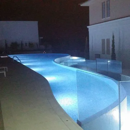 Lighthouse Luxury Townhouse 2 *