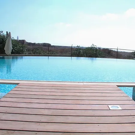 Lighthouse Luxury Townhouse 2 Holiday home *